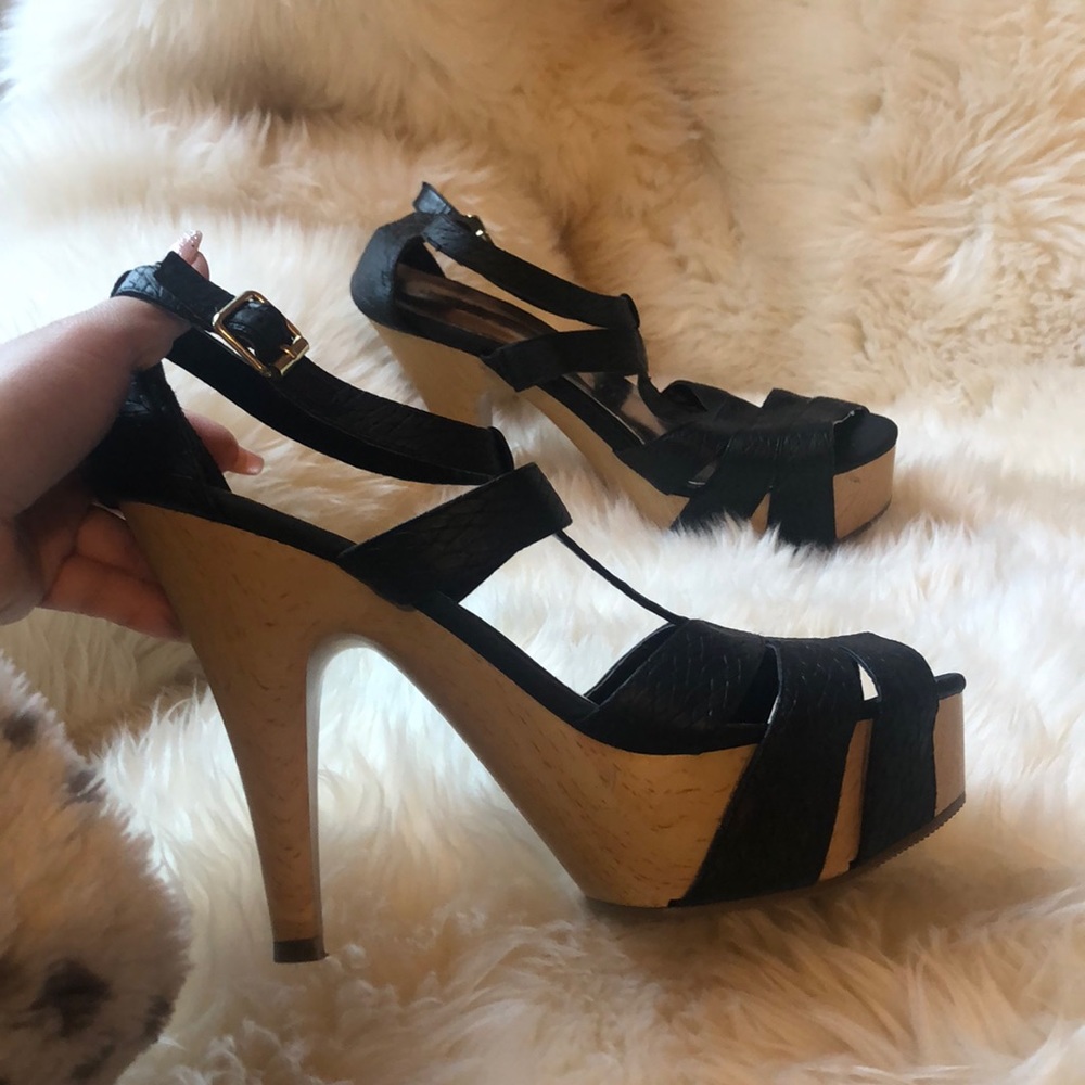 Black Platform Party Heel 👠🤩